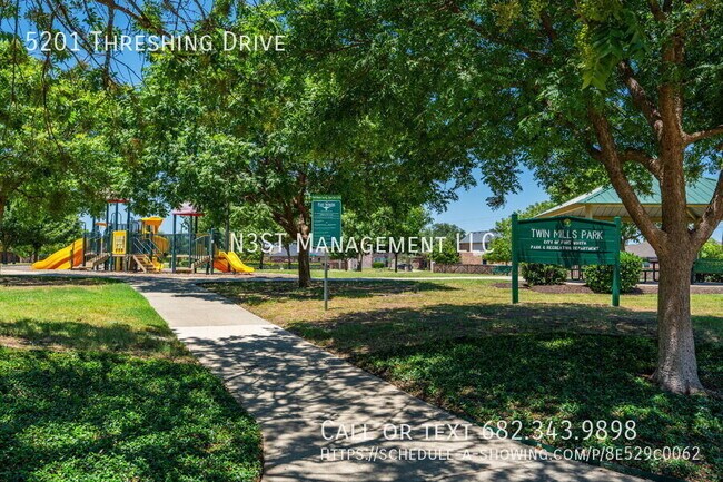 Building Photo - 5201 Threshing Dr