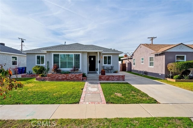 Building Photo - 5049 Adenmoor Ave