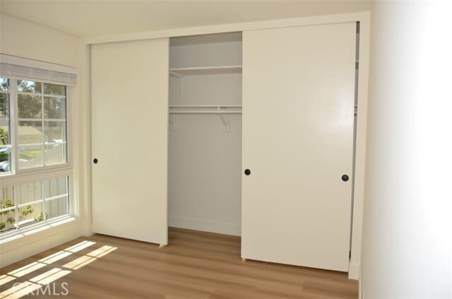 Building Photo - 64 Oak Tree Ln