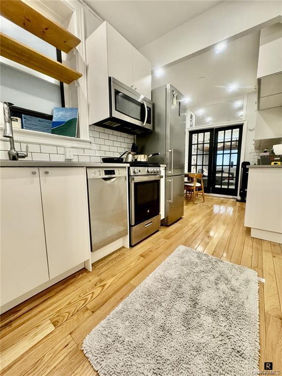 Building Photo - 100 Suffolk St