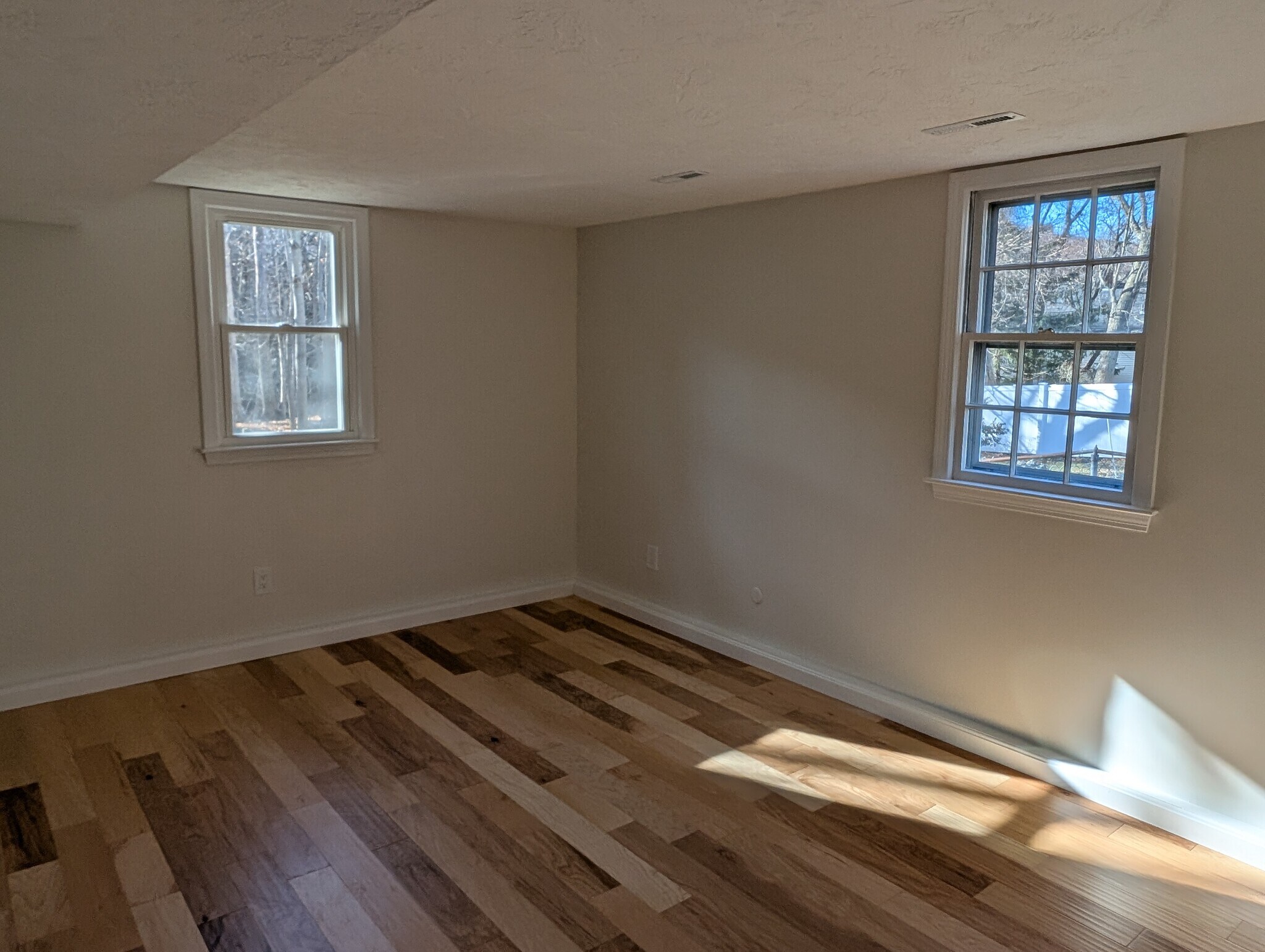 Master bedroom - 24 Curtis St