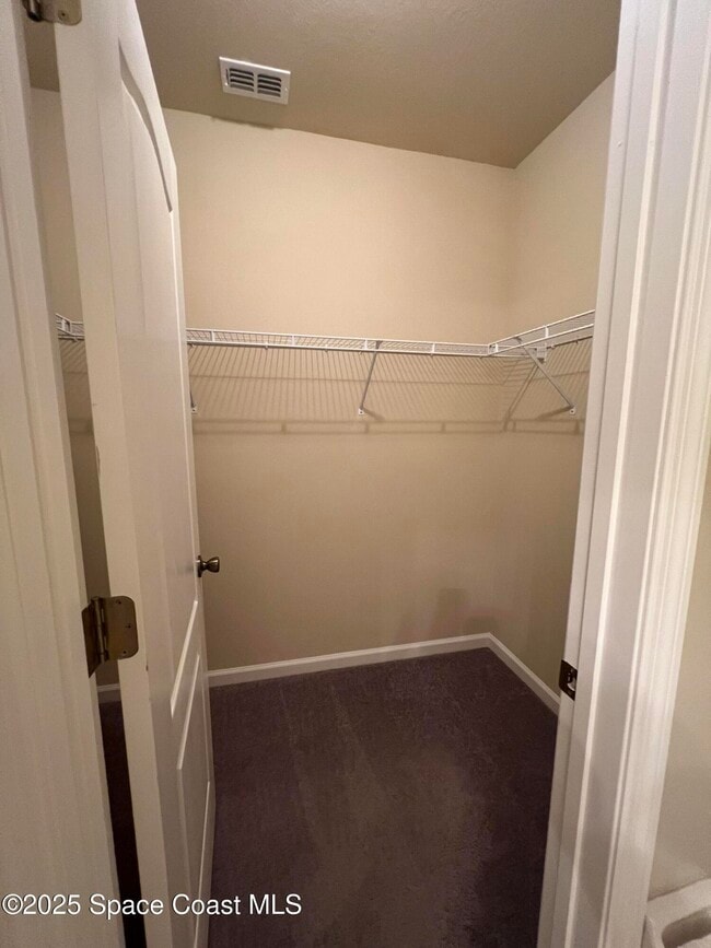 Building Photo - 146 Clemente Dr