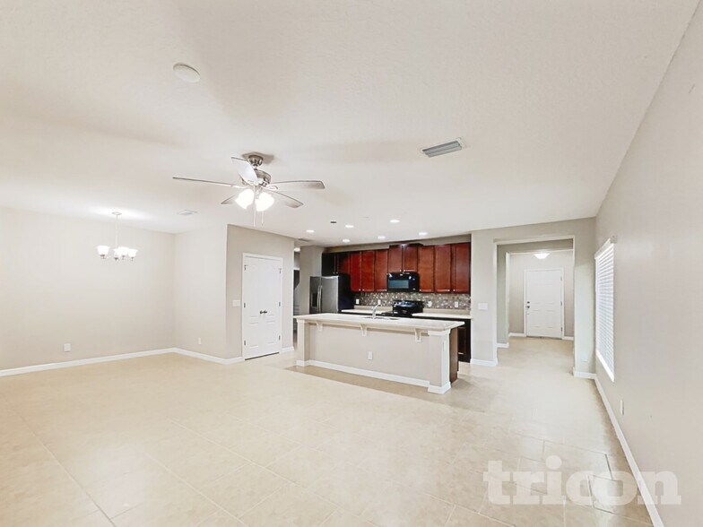 Building Photo - 4784 Marcos Cir