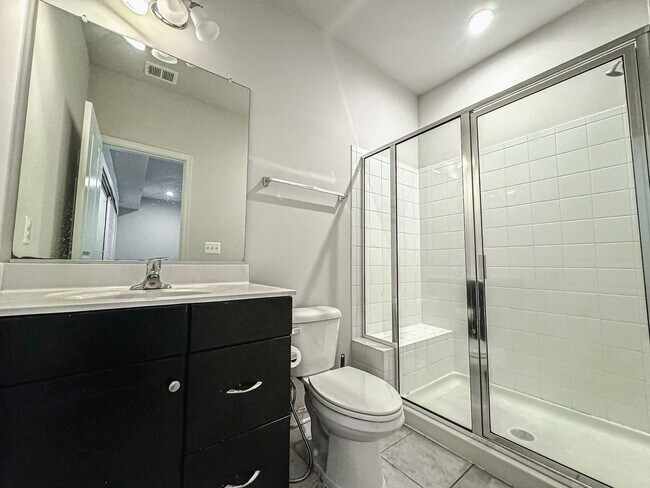 Building Photo - Stunning and Spacious 4 Bed 3.5 Bath End Unit Townhome In Highly Desired Goose Creek Club