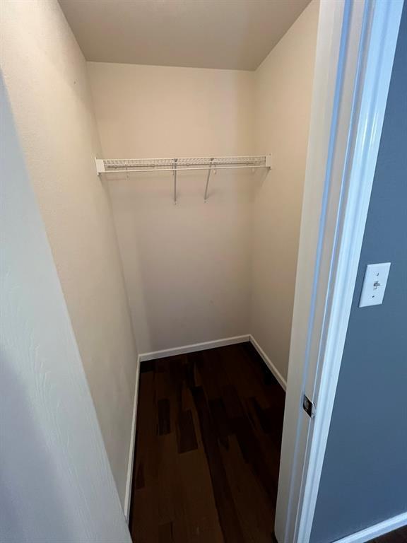 Building Photo - 300 Brandons Way