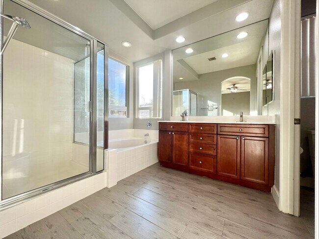 Building Photo - 81125 Avenida Fayelynne