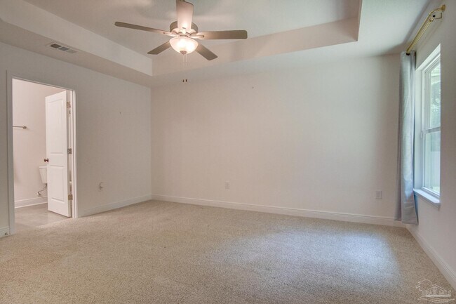 Building Photo - 161 Calvert Oaks Dr