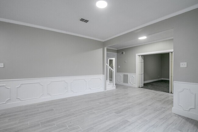 Building Photo - 16623 Wimbledon Forest Dr