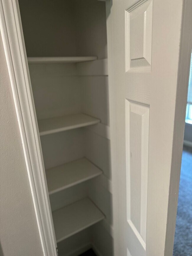 Building Photo - 3-Bedroom, 2-Bathroom Split floor plan Home for Rent in Austin, AR – Available April 2026