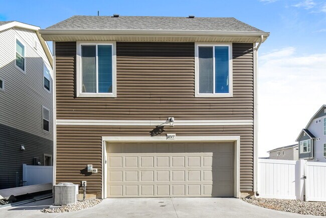 Building Photo - 18577 E 47th Pl