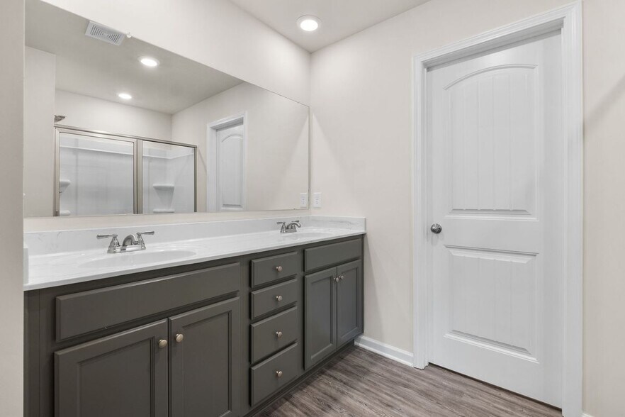 Building Photo - 384 Whitetail Cir