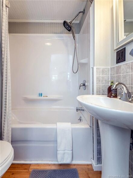 Building Photo - 6 Brunetto Grove