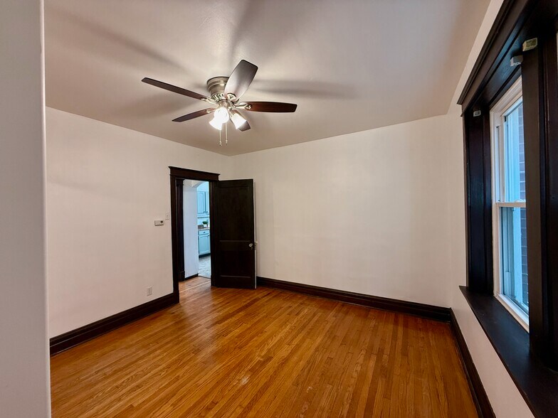 Bedroom 2 - 4950 Loughborough Ave