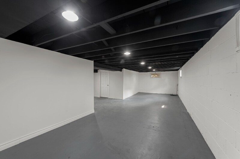 Building Photo - 10310 Lackland Rd