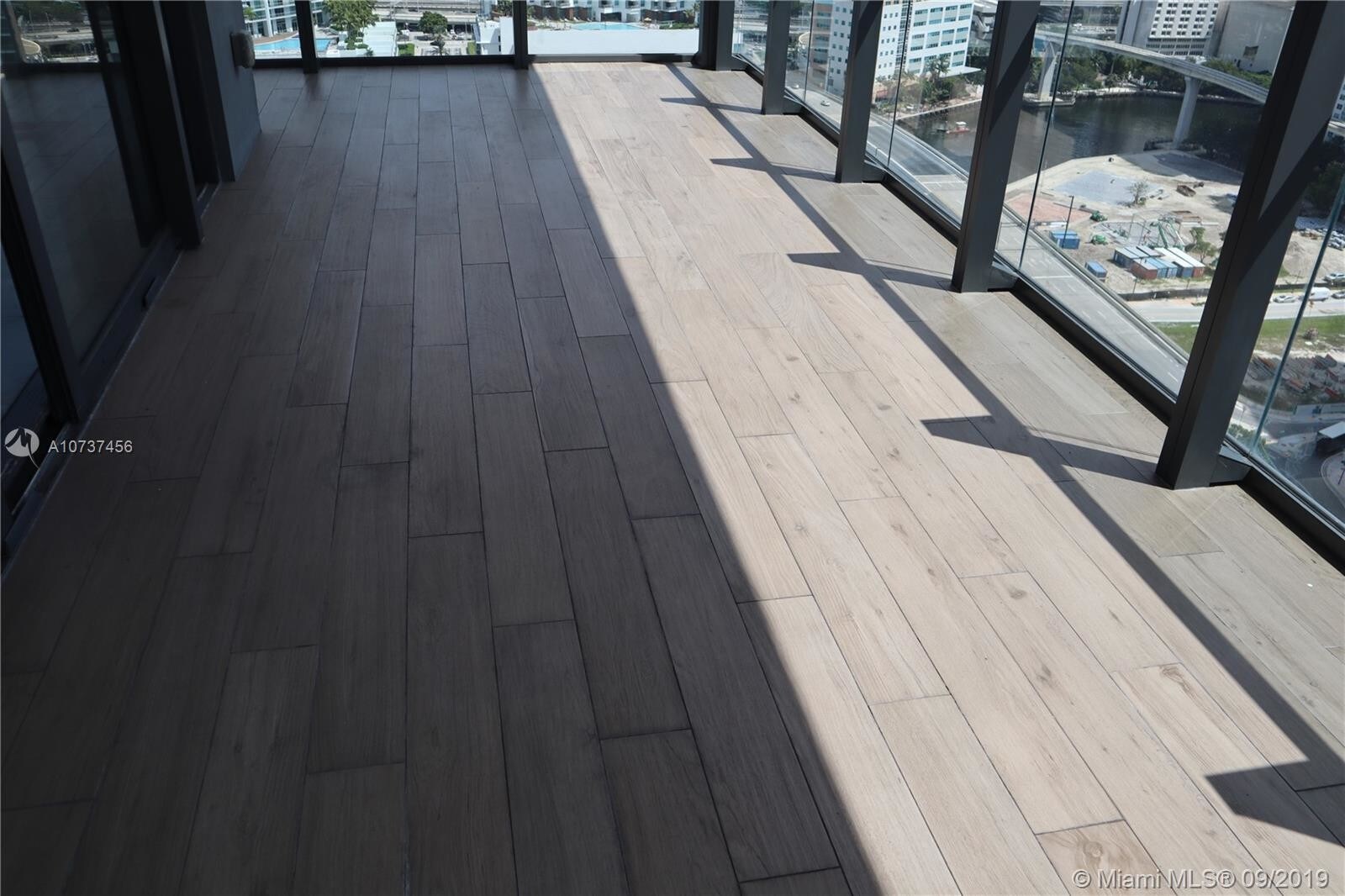 Building Photo - 88 SW 7th St