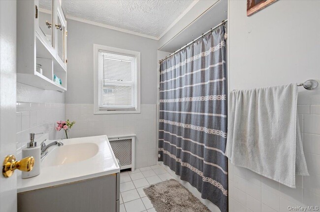 Building Photo - 316 S 3rd St