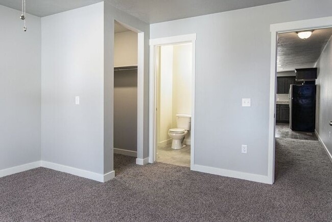 Building Photo - Amazing Paytons Quarry Townhome in Herriman