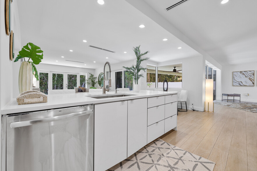 Building Photo - 870 Marble Way