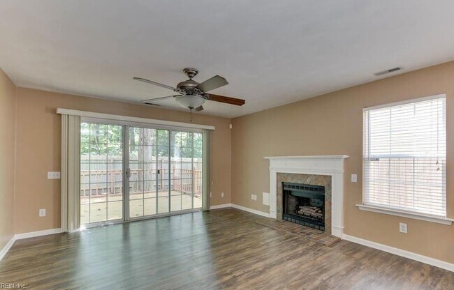 Building Photo - 1133 Lady Ashley Dr