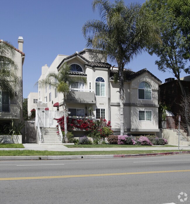 Primary Photo - 4535 Coldwater Canyon Ave