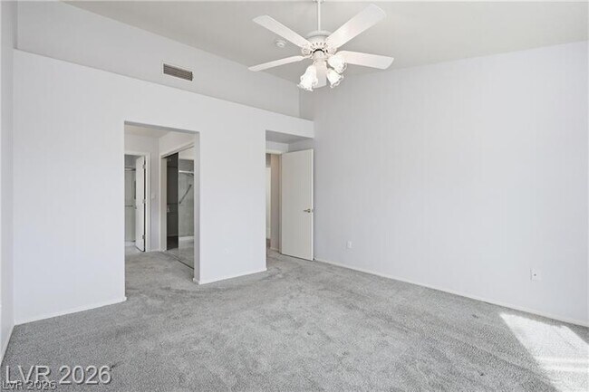 Building Photo - 10713 Paradise Point Dr