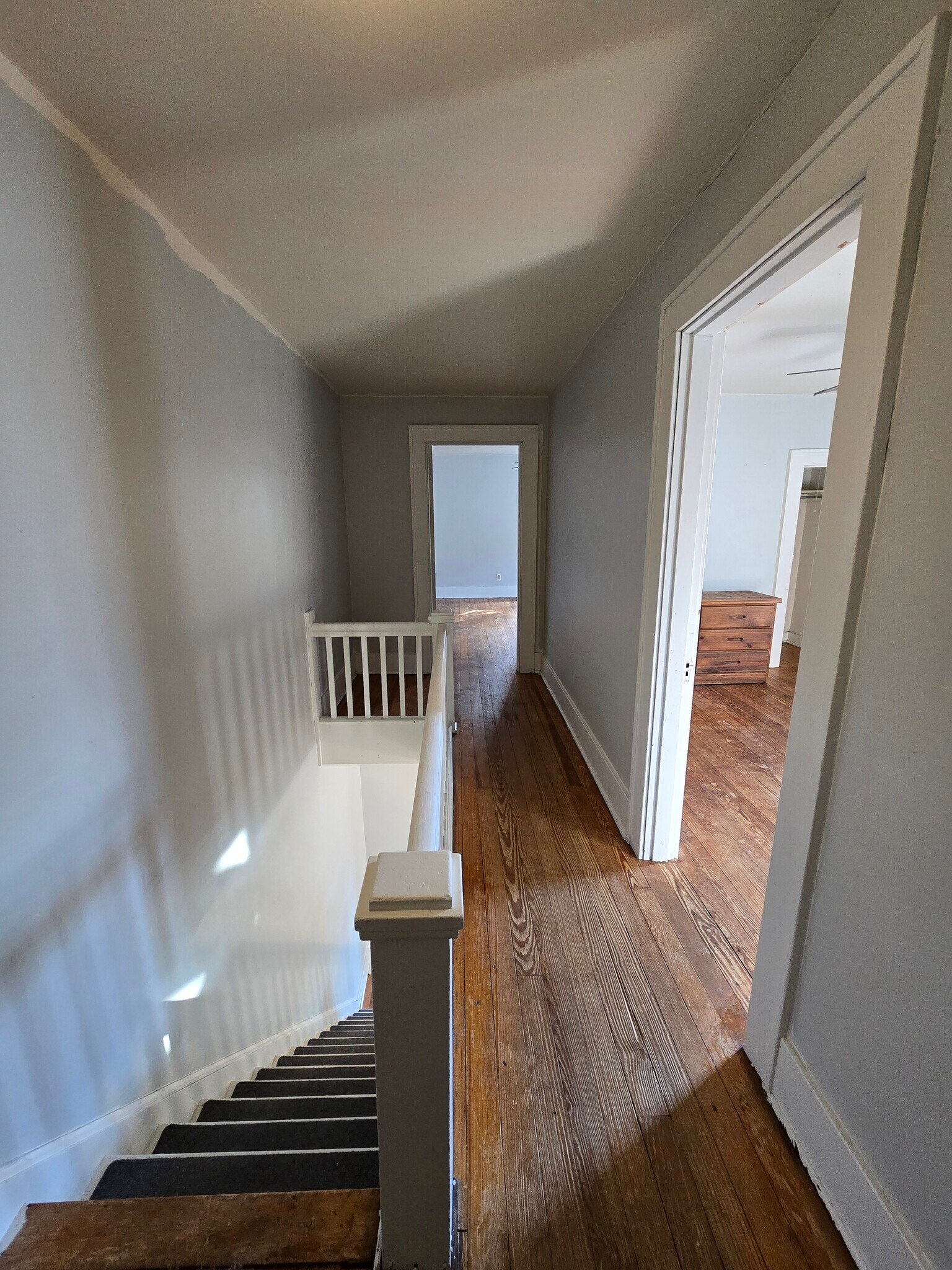 Building Photo - 208 Pike St