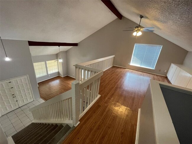 Building Photo - 12318 Braesridge Dr