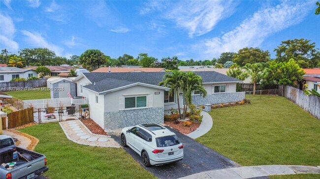 Building Photo - 8441 NW 18th St