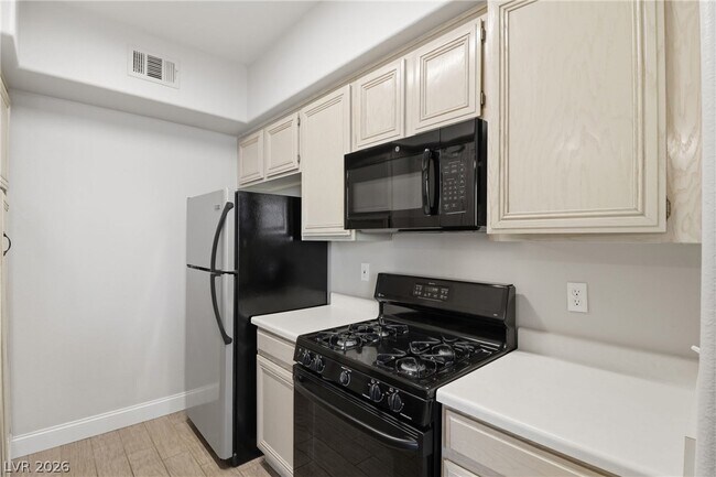 Building Photo - 7143 S Durango Dr