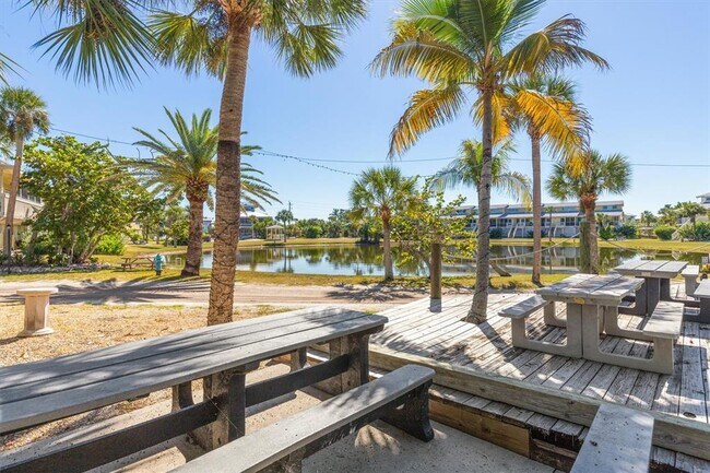 Building Photo - 9400 LITTLE GASPARILLA Is