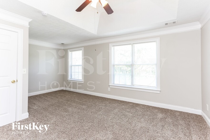 Building Photo - 1270 Summit Point Ln