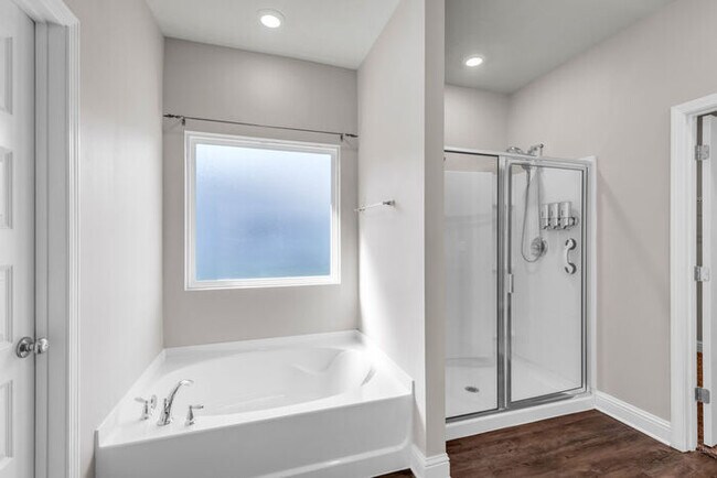 Building Photo - 9512 Mallette Dr