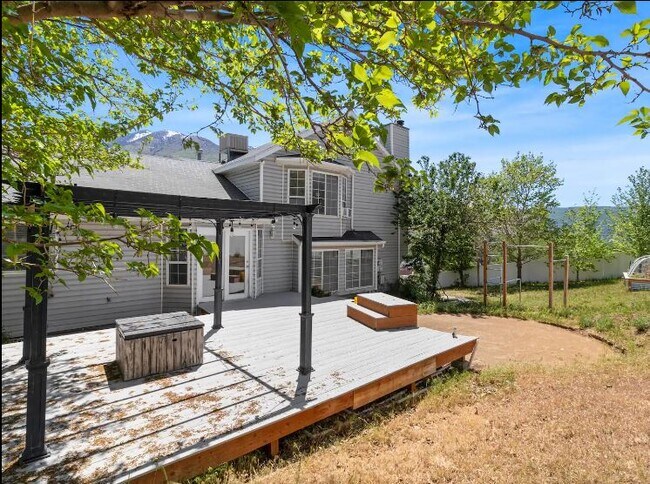 Building Photo - 11792 S 1700 E