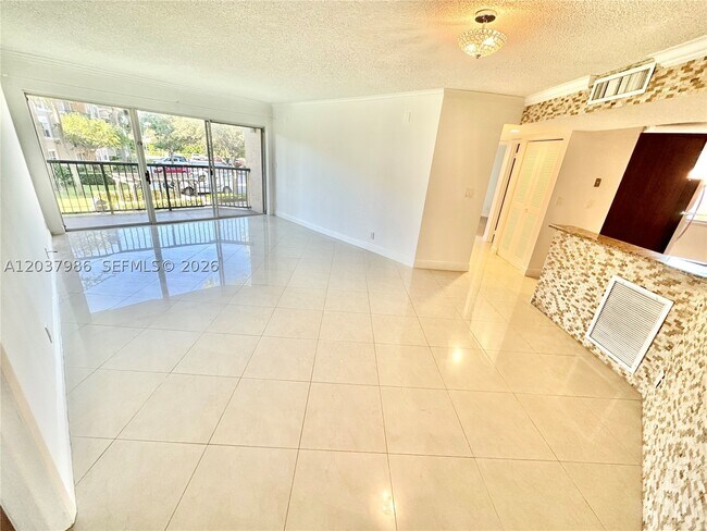 Building Photo - 8955 Wiles Rd