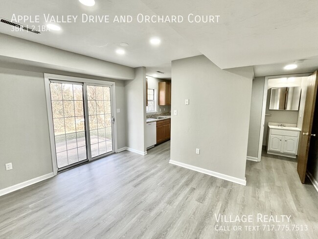 Building Photo - 910 Apple Valley Dr
