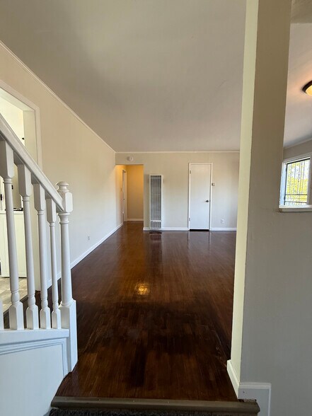 Building Photo - 223 Mendocino St