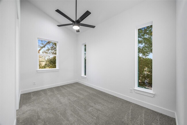 Building Photo - 2548 Walcott Ln