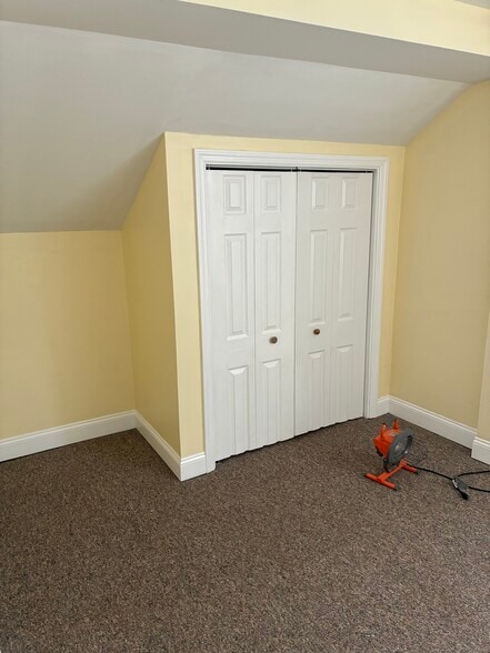 Building Photo - 56 Parrish St