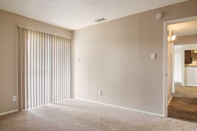 Building Photo - 1 bedroom in Dallas TX 75254