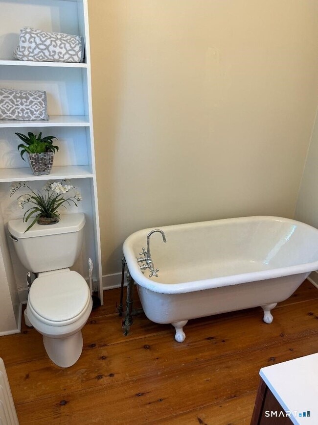 Building Photo - 21 High St