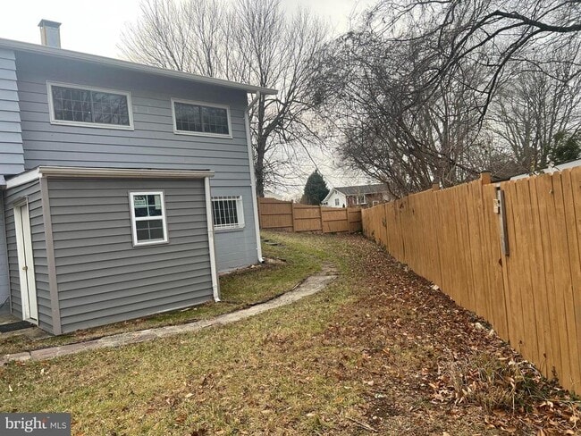 Building Photo - 7714 Arlen St