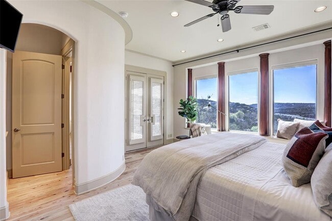 Building Photo - 8546 Adirondack Trail