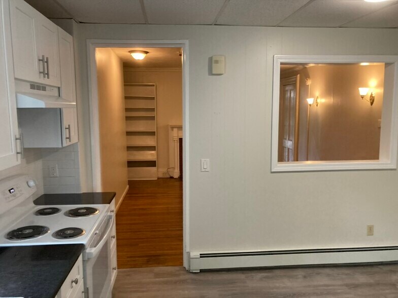 Building Photo - 115 Northampton Rd