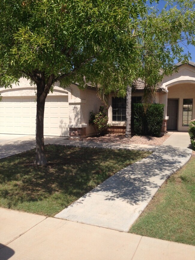 Building Photo - 2316 E Stottler Dr