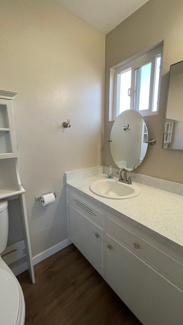 Building Photo - 1213 Otis Dr