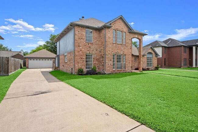 Building Photo - 10206 Jockey Club Dr
