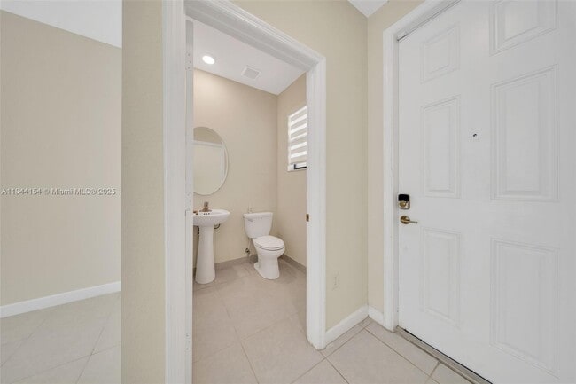 Building Photo - 11108 W 33rd Way