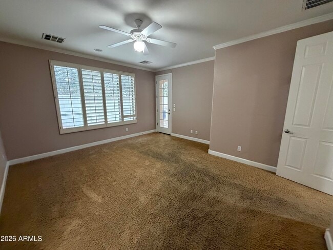 Building Photo - 421 W Wisteria Pl