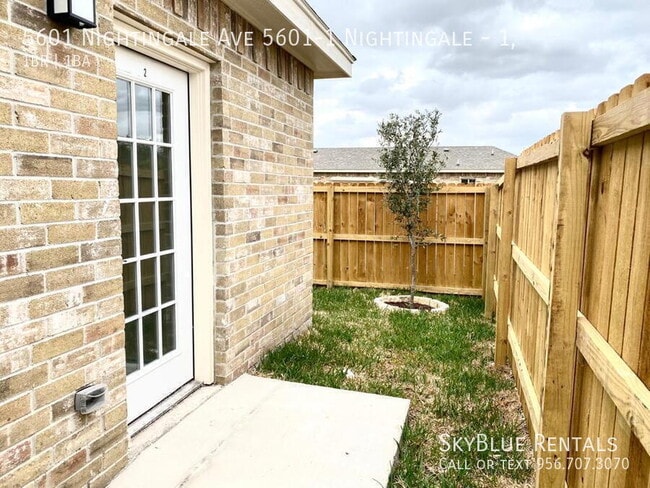 Building Photo - 5601 Nightingale Ave