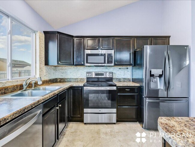 Building Photo - Cozy 3-Bedroom, 2-Bathroom Home! OPEN HOUSE, Wednesday 5/13/2026 4-5pm